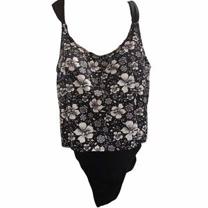 Vintage Hawaiian Floral Black and White Swimsuit from Sand N Sun/Sand ‘n Surf